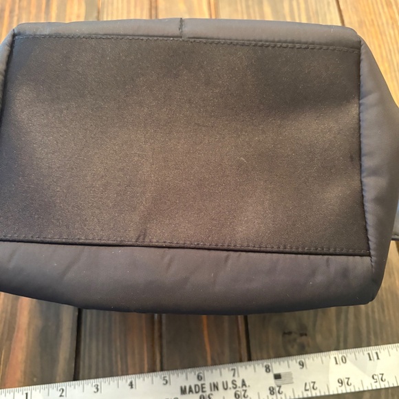 Givenchy Zip Pouch Cosmetic Bag Black - Picture 5 of 5